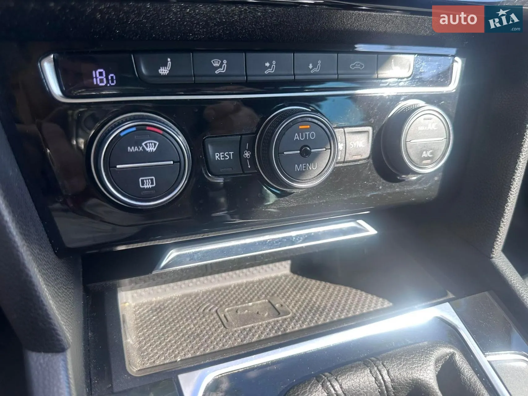 2015 Volkswagen Passat - мініатюра 31