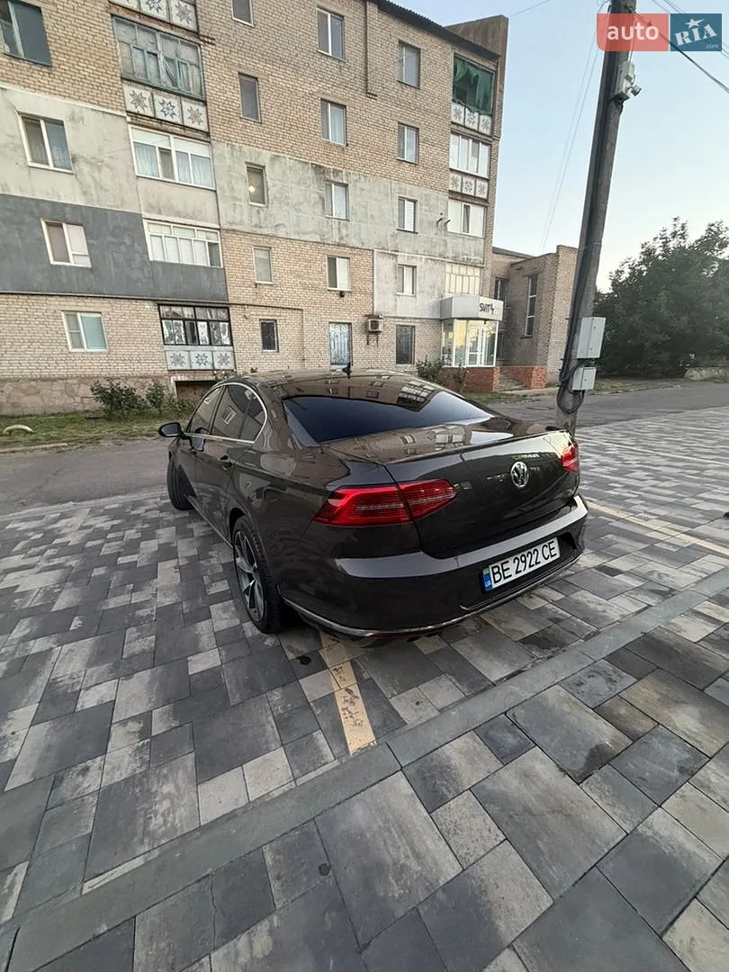 2015 Volkswagen Passat - мініатюра 8