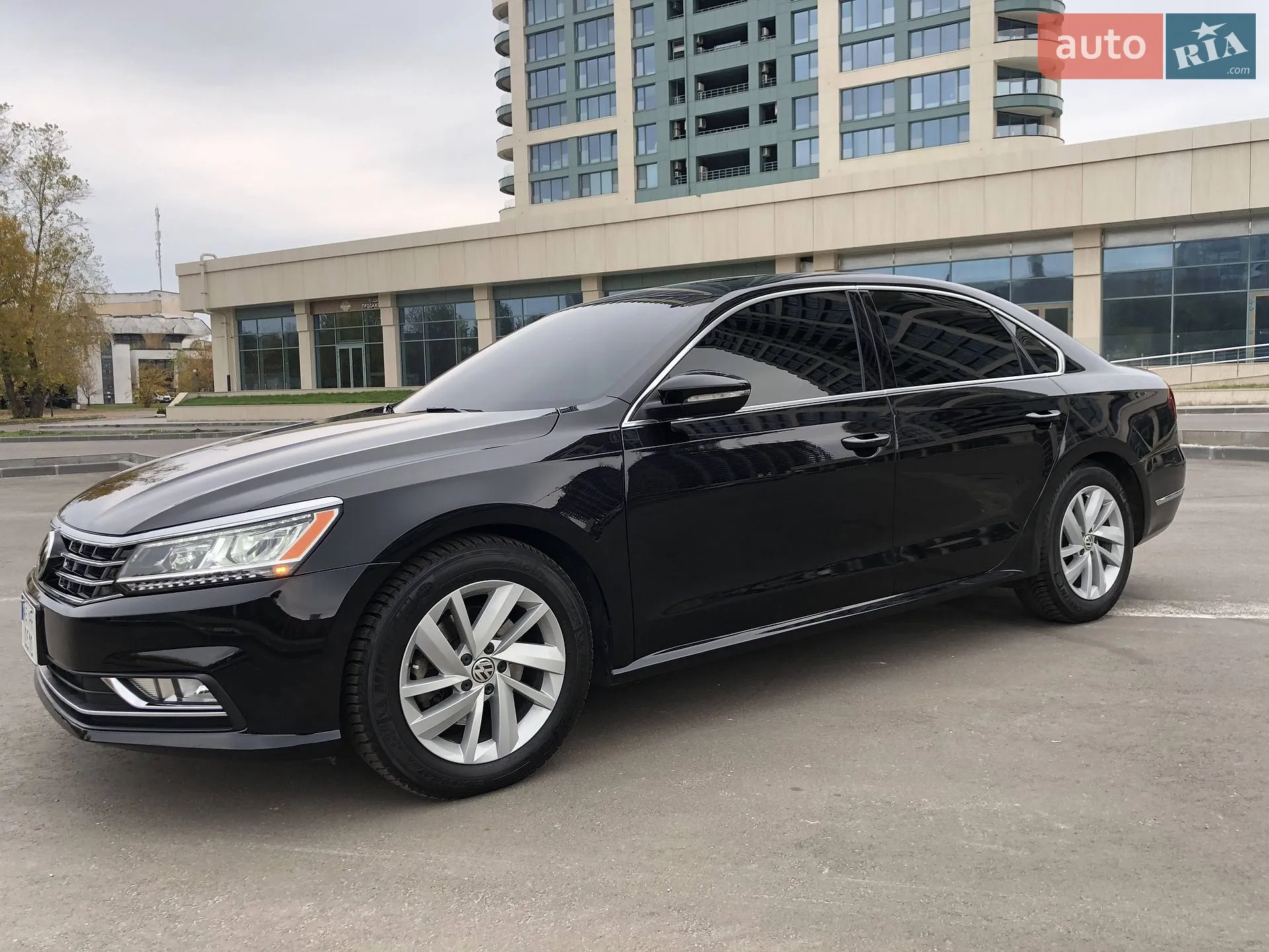 2018 Volkswagen Passat - мініатюра 2