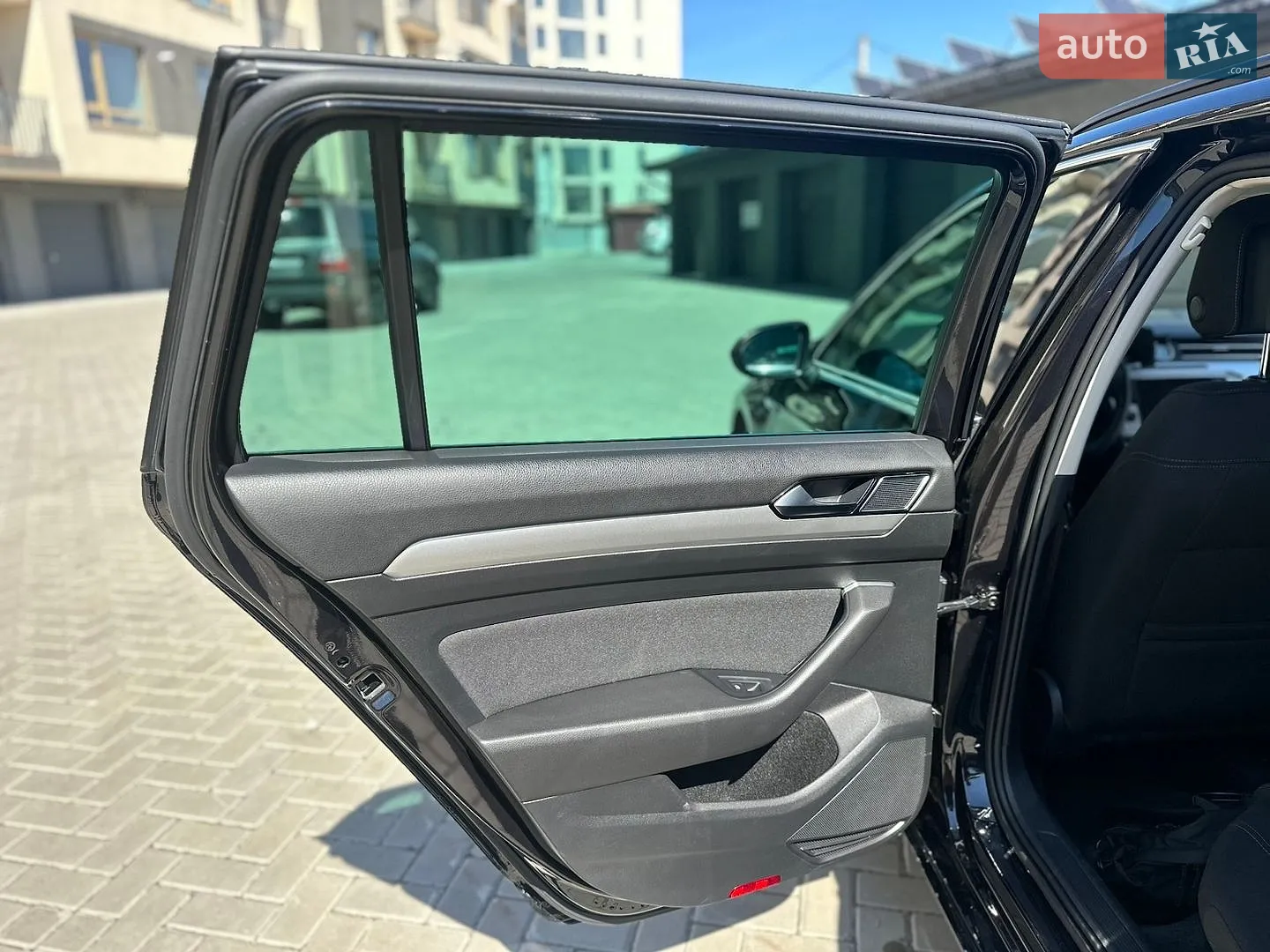 2016 Volkswagen Passat - мініатюра 18