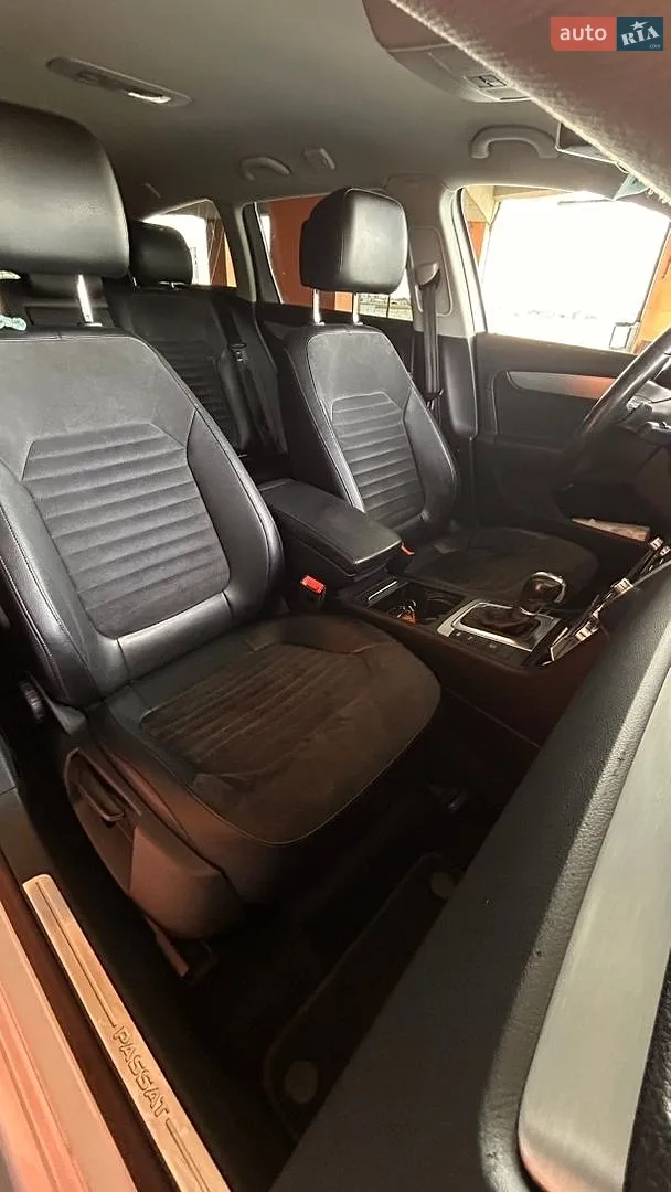 2013 Volkswagen Passat - мініатюра 32
