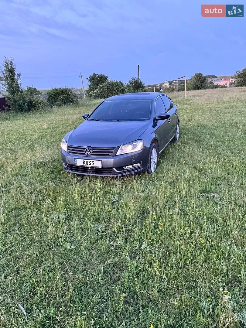 2011 Volkswagen Passat - мініатюра 3