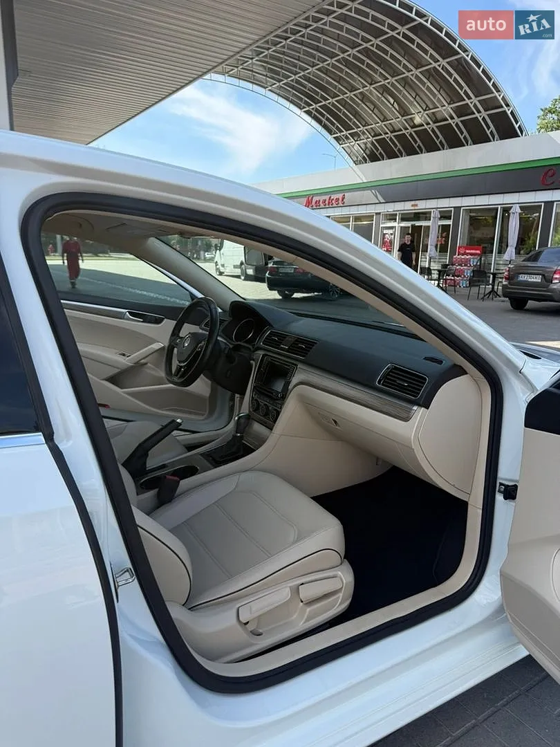 2018 Volkswagen Passat - мініатюра 15