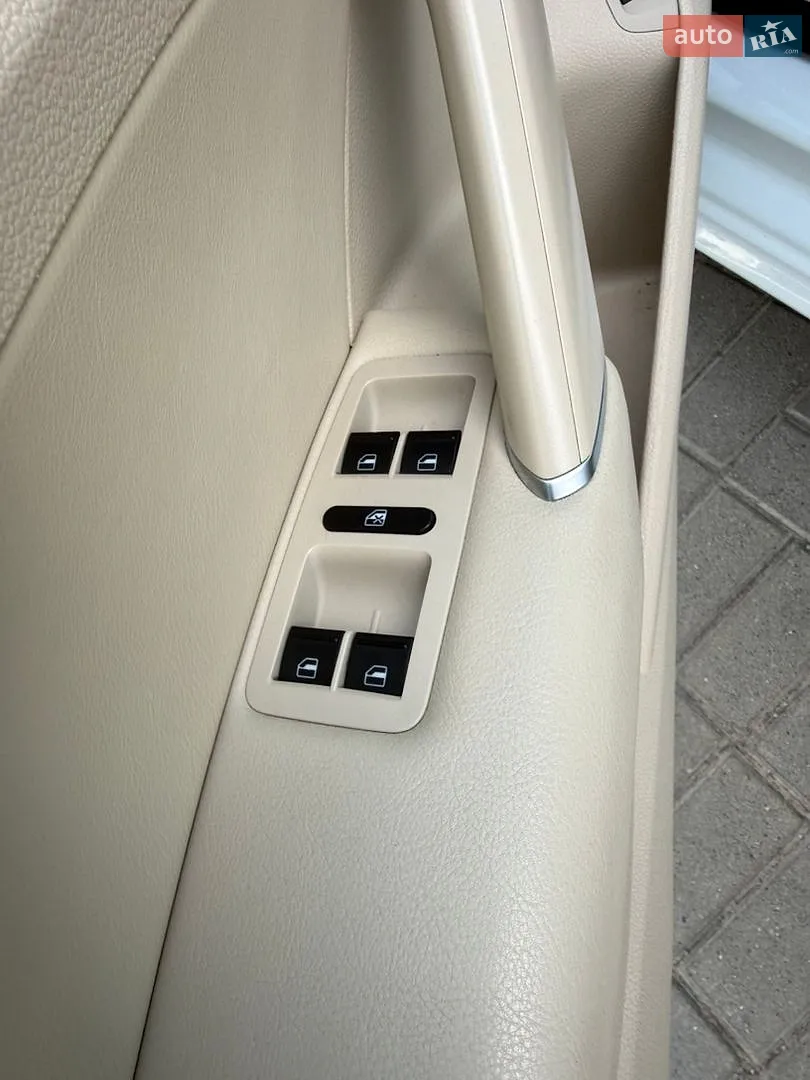 2018 Volkswagen Passat - мініатюра 18