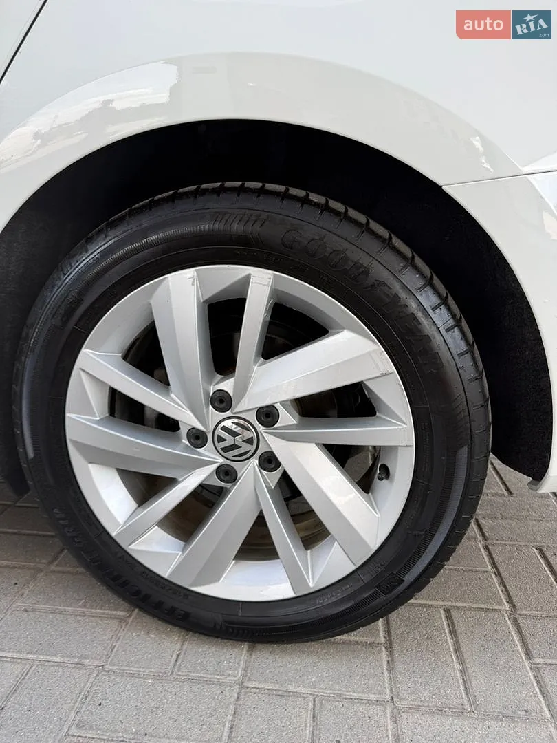 2018 Volkswagen Passat - мініатюра 27