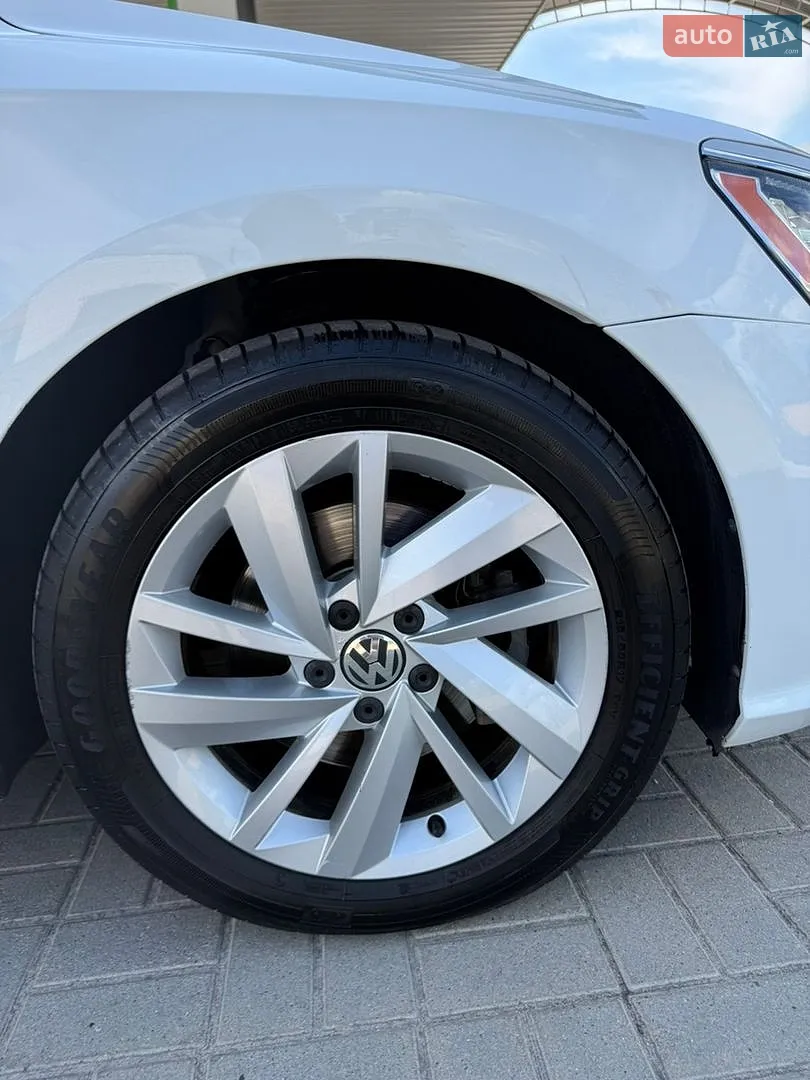 2018 Volkswagen Passat - мініатюра 29