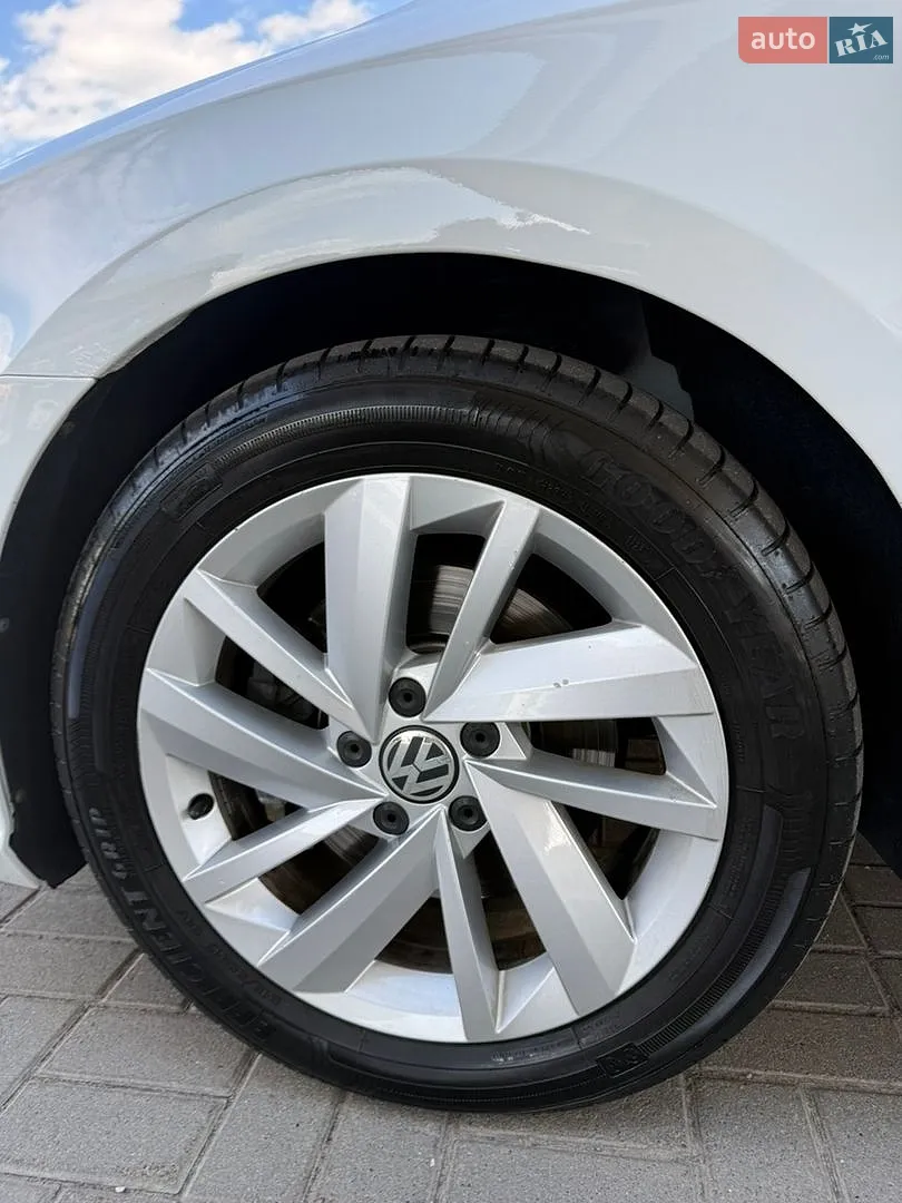 2018 Volkswagen Passat - мініатюра 28