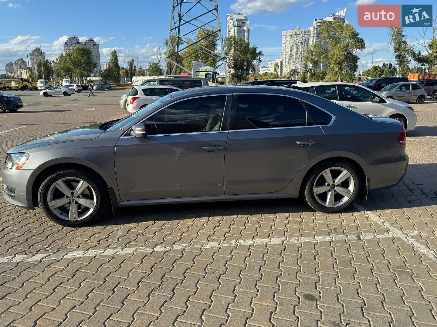 2012 Volkswagen Passat - мініатюра 2