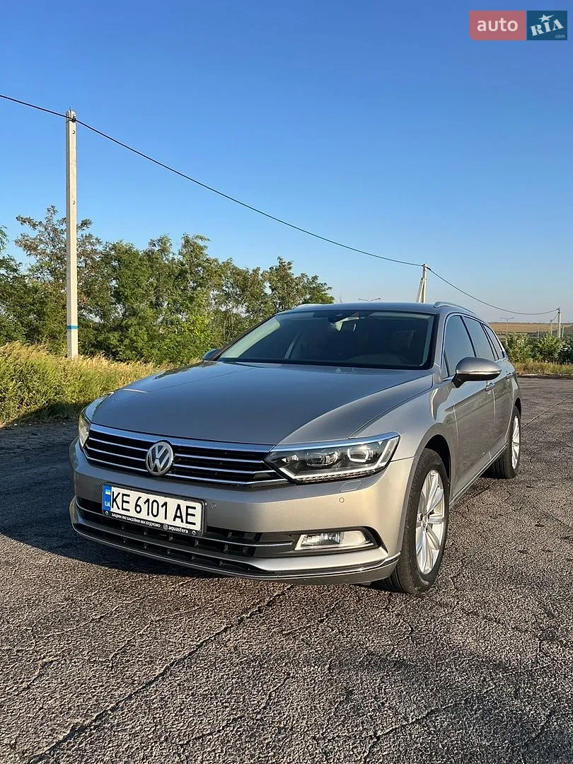 2015 Volkswagen Passat - мініатюра 5