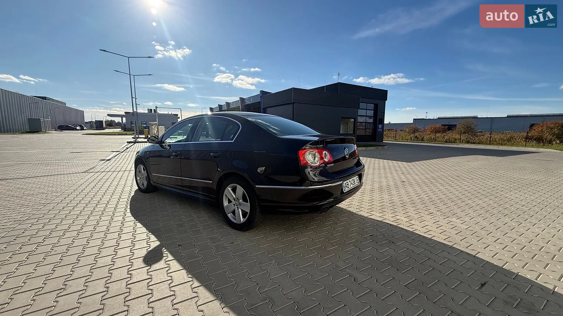 2010 Volkswagen Passat - мініатюра 6