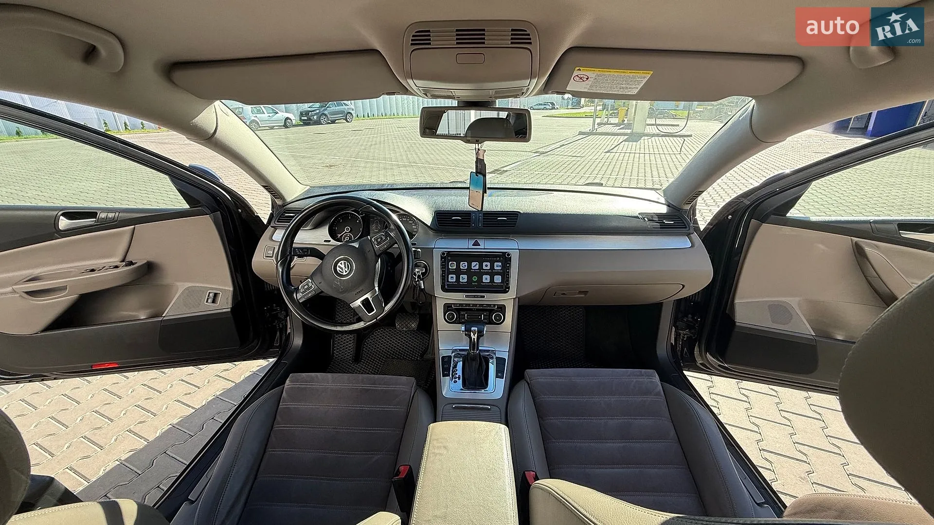 2010 Volkswagen Passat - мініатюра 19