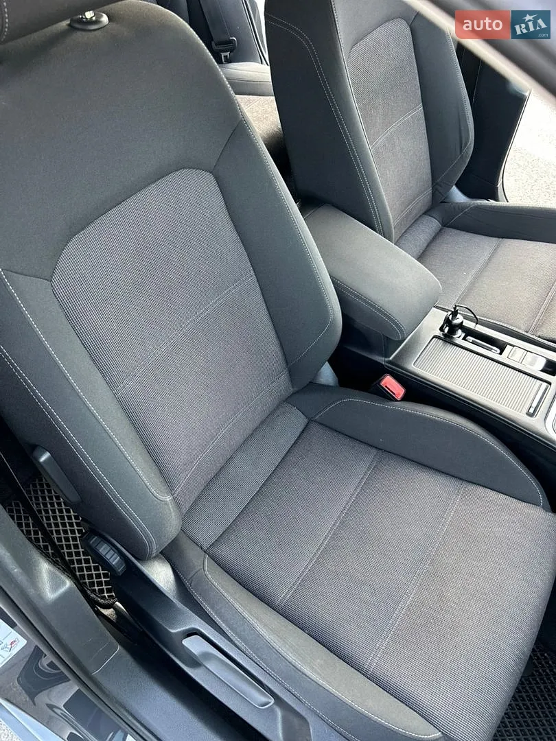 2017 Volkswagen Passat - мініатюра 25