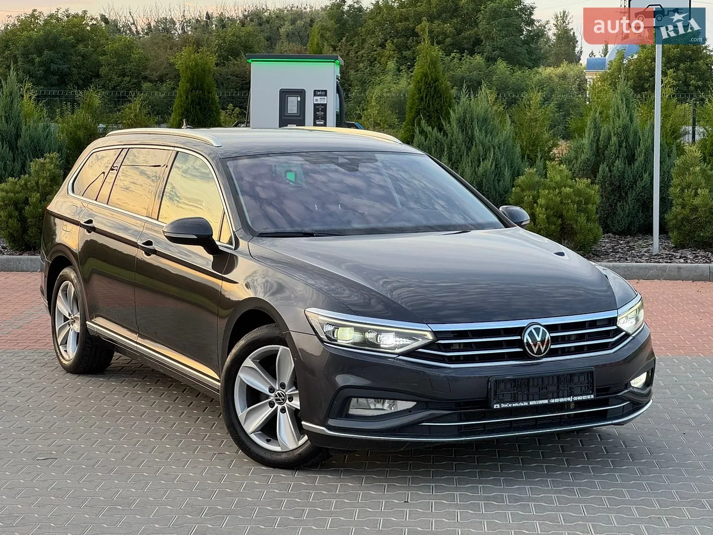 2022 Volkswagen Passat - мініатюра 10