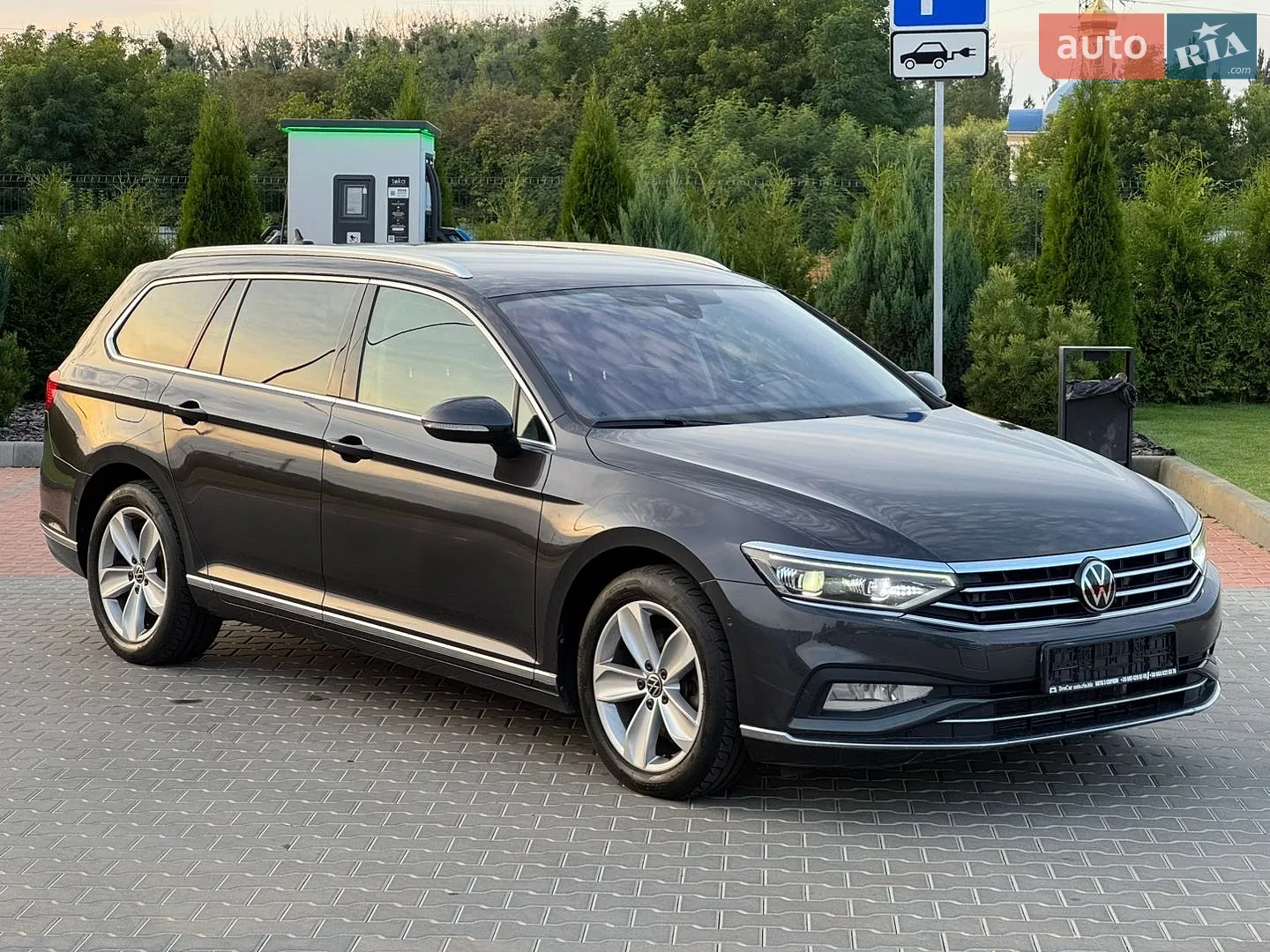 2022 Volkswagen Passat - мініатюра 14