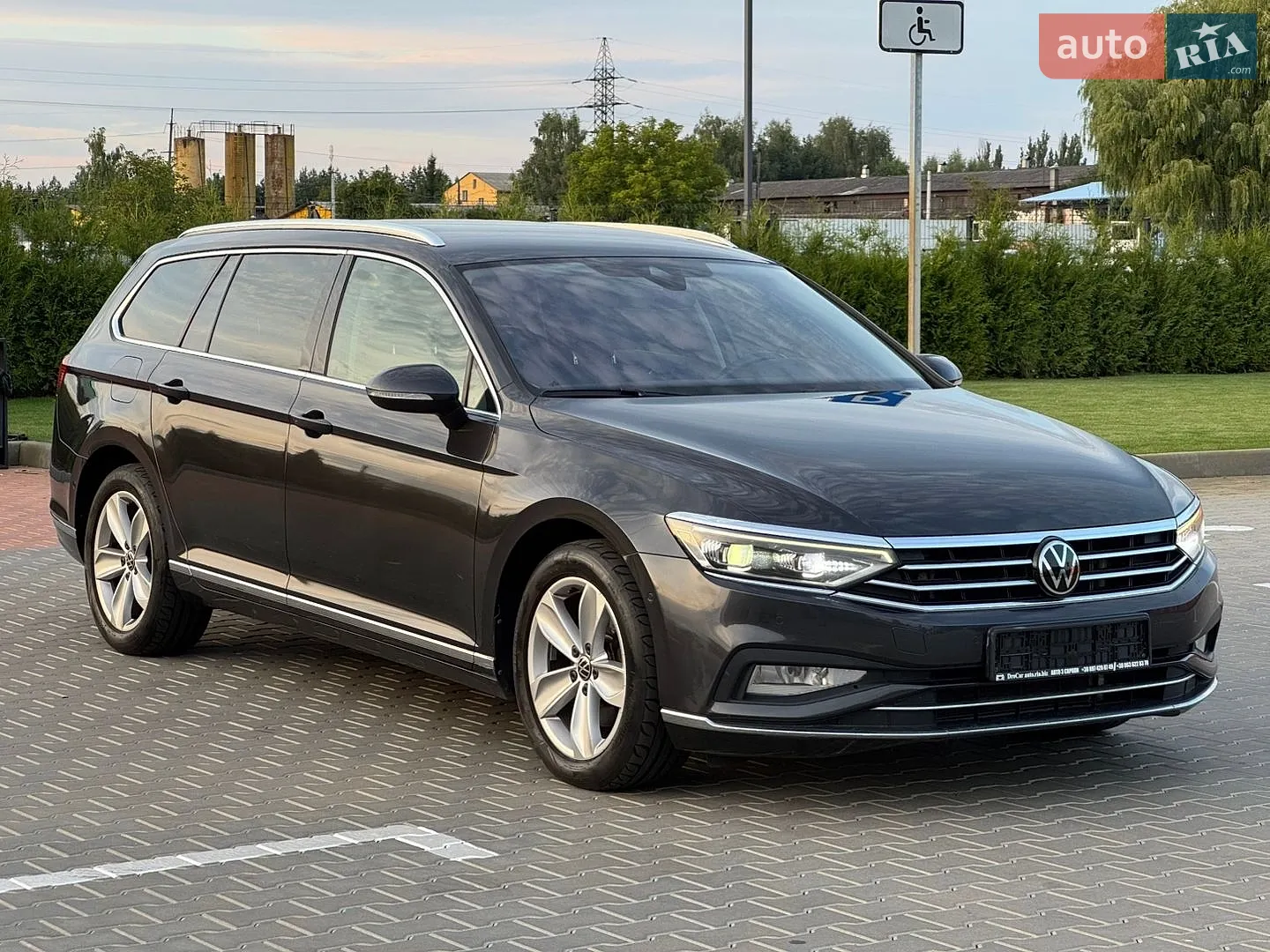 2022 Volkswagen Passat - мініатюра 19