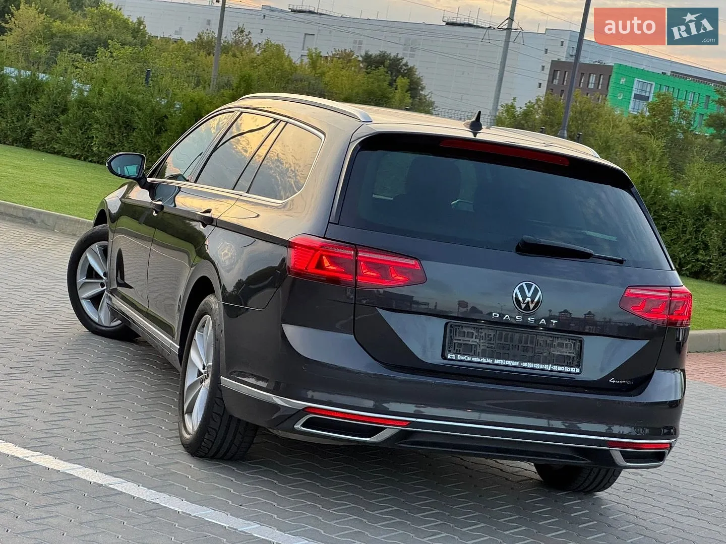 2022 Volkswagen Passat - мініатюра 32