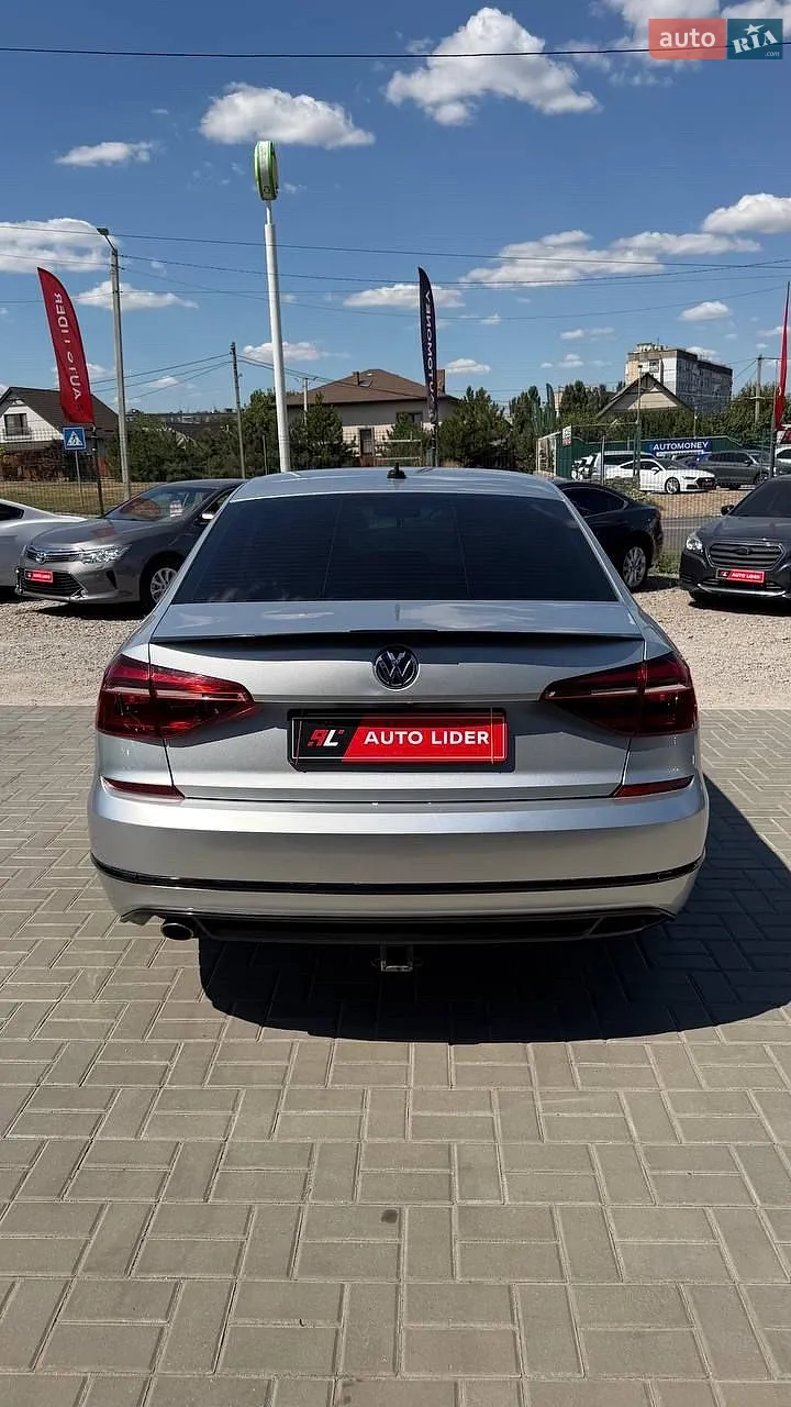 2018 Volkswagen Passat - мініатюра 5