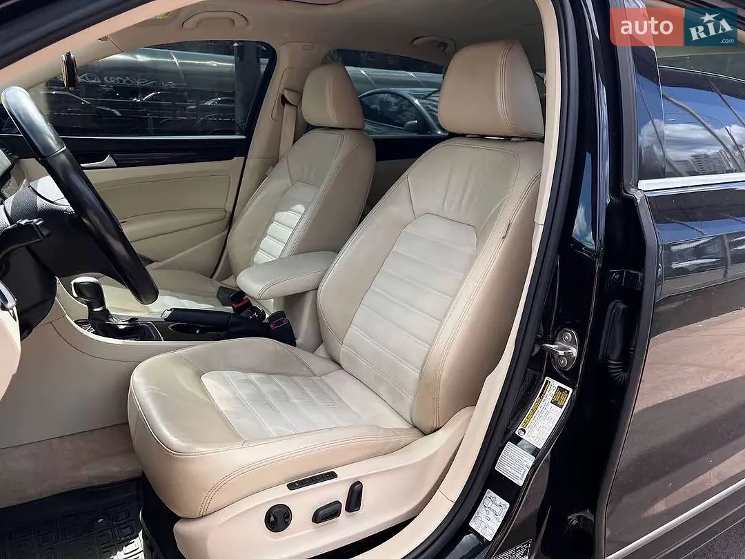 2015 Volkswagen Passat - мініатюра 16