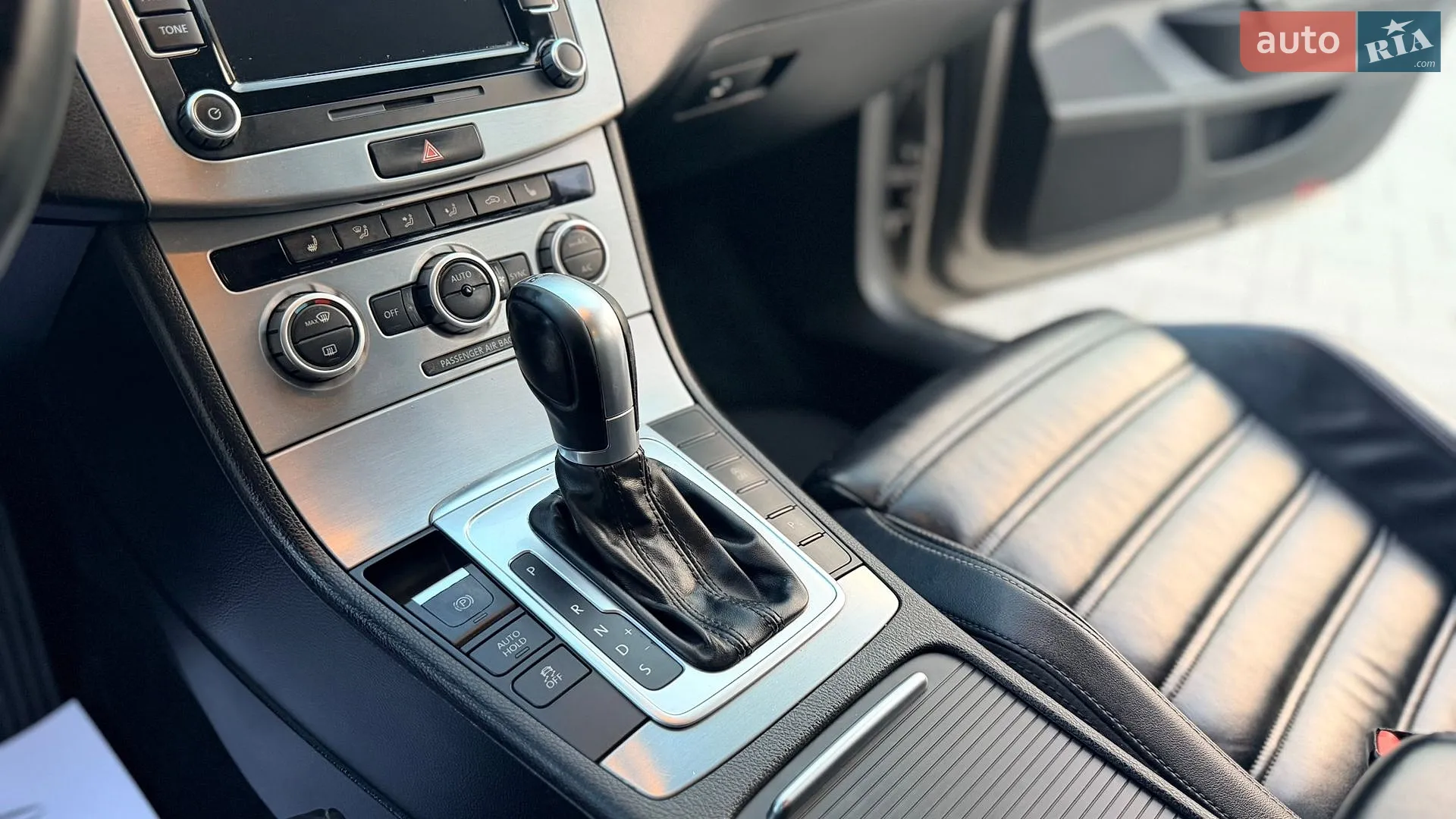 2014 Volkswagen Passat - мініатюра 47