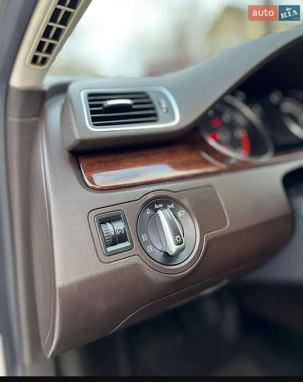 2012 Volkswagen Passat - мініатюра 4