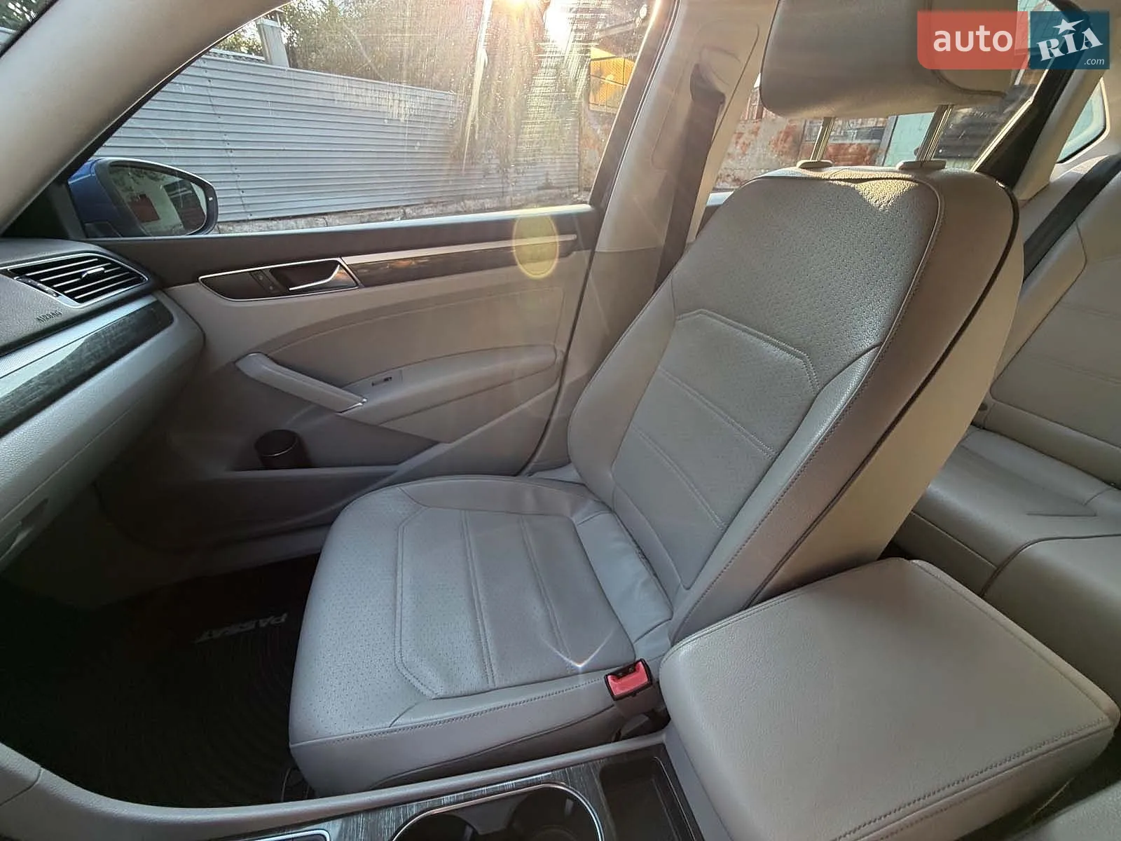 2016 Volkswagen Passat - мініатюра 20