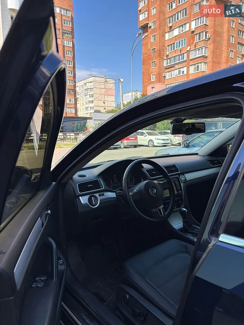 2012 Volkswagen Passat - мініатюра 14
