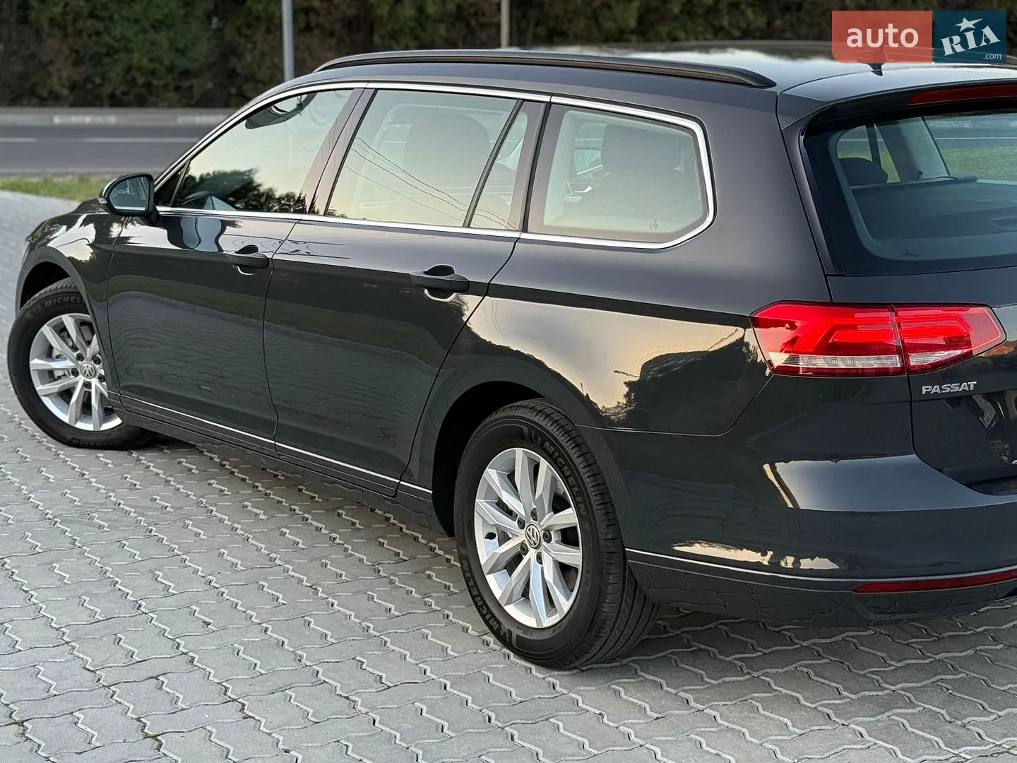 2019 Volkswagen Passat - мініатюра 11