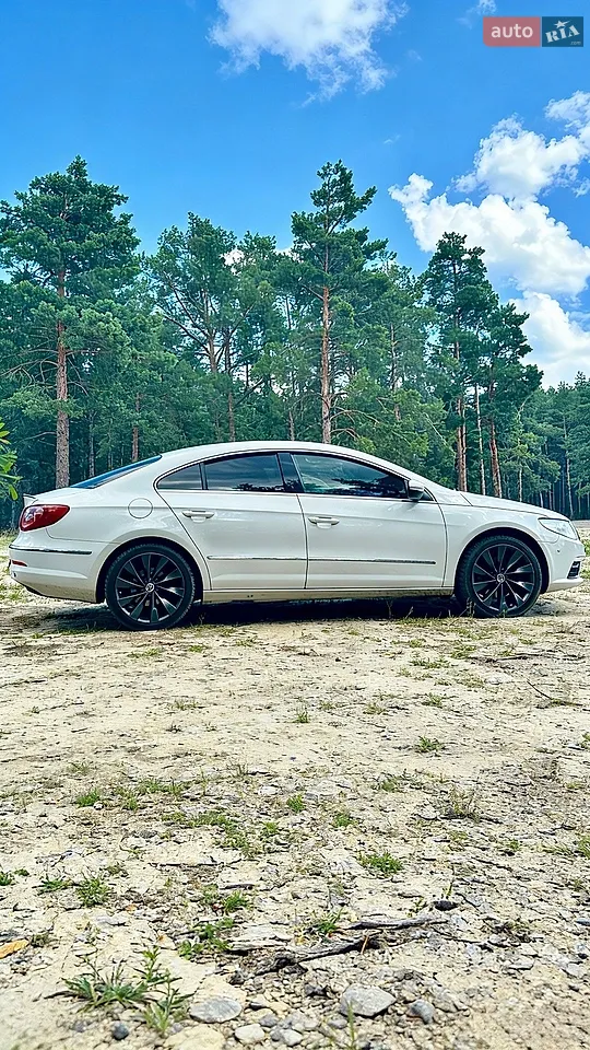 2010 Volkswagen Passat - мініатюра 32