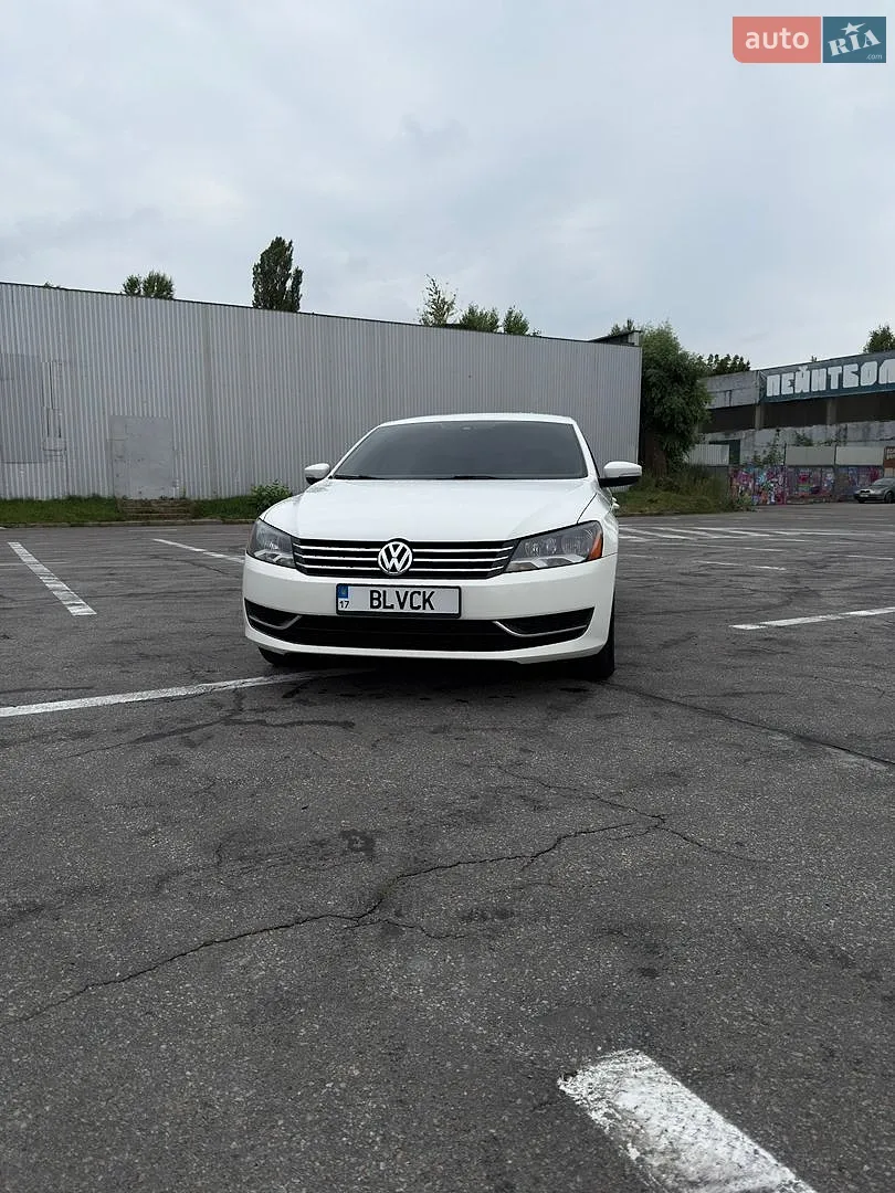 2012 Volkswagen Passat - мініатюра 2