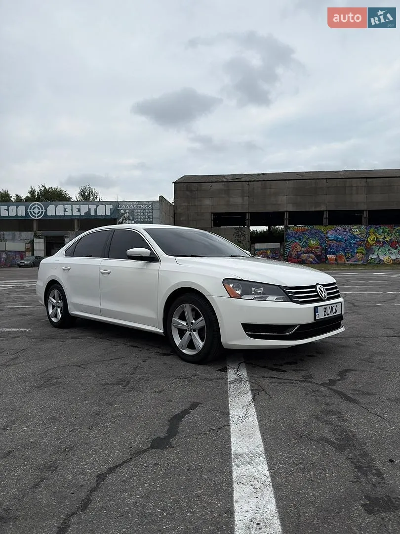 2012 Volkswagen Passat - мініатюра 8