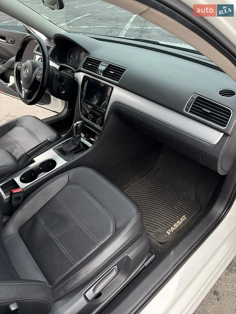 2012 Volkswagen Passat - мініатюра 18