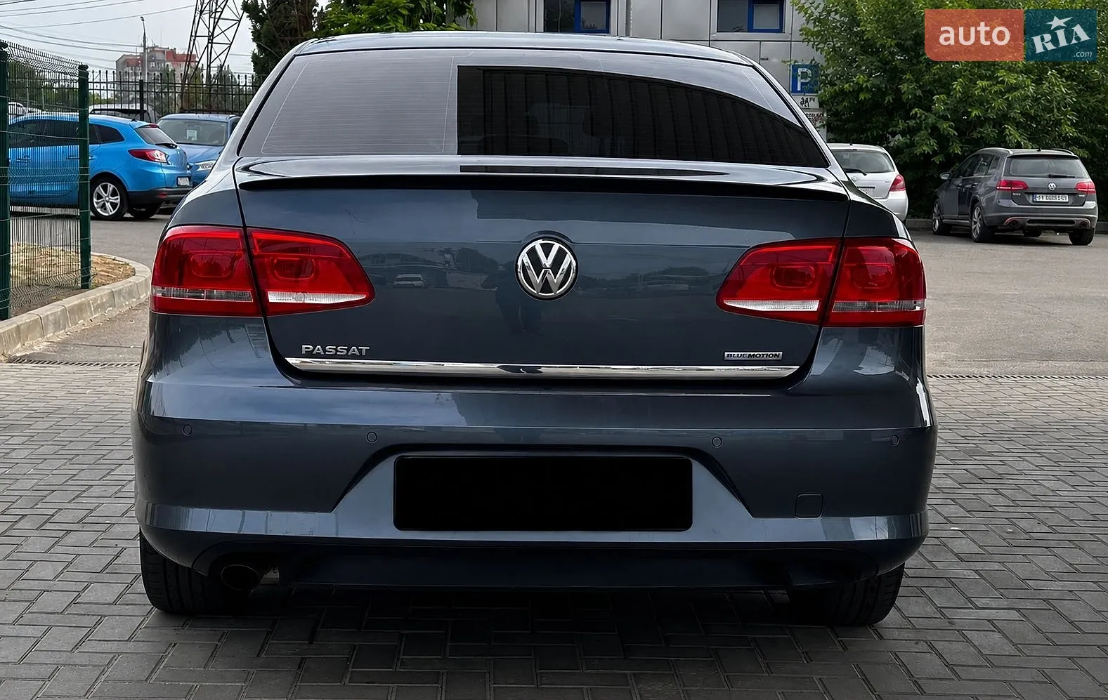 2012 Volkswagen Passat - мініатюра 3