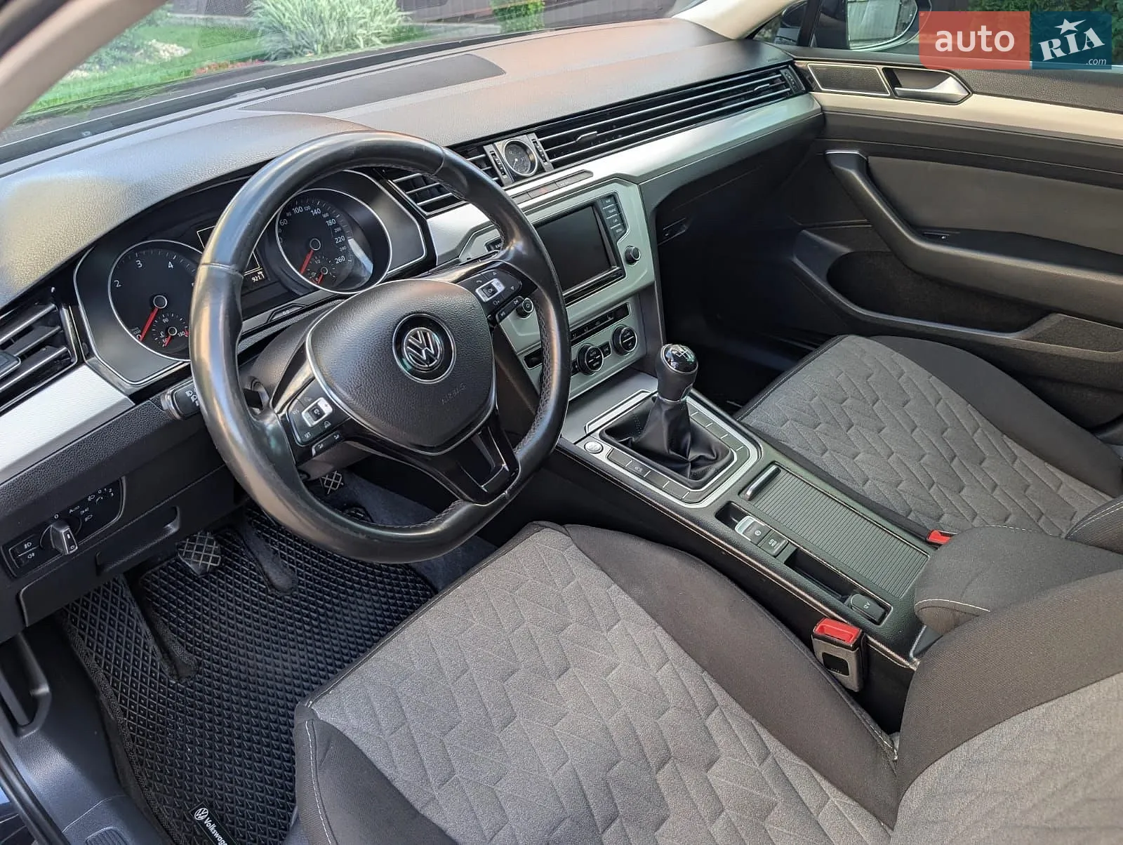 2015 Volkswagen Passat - мініатюра 19