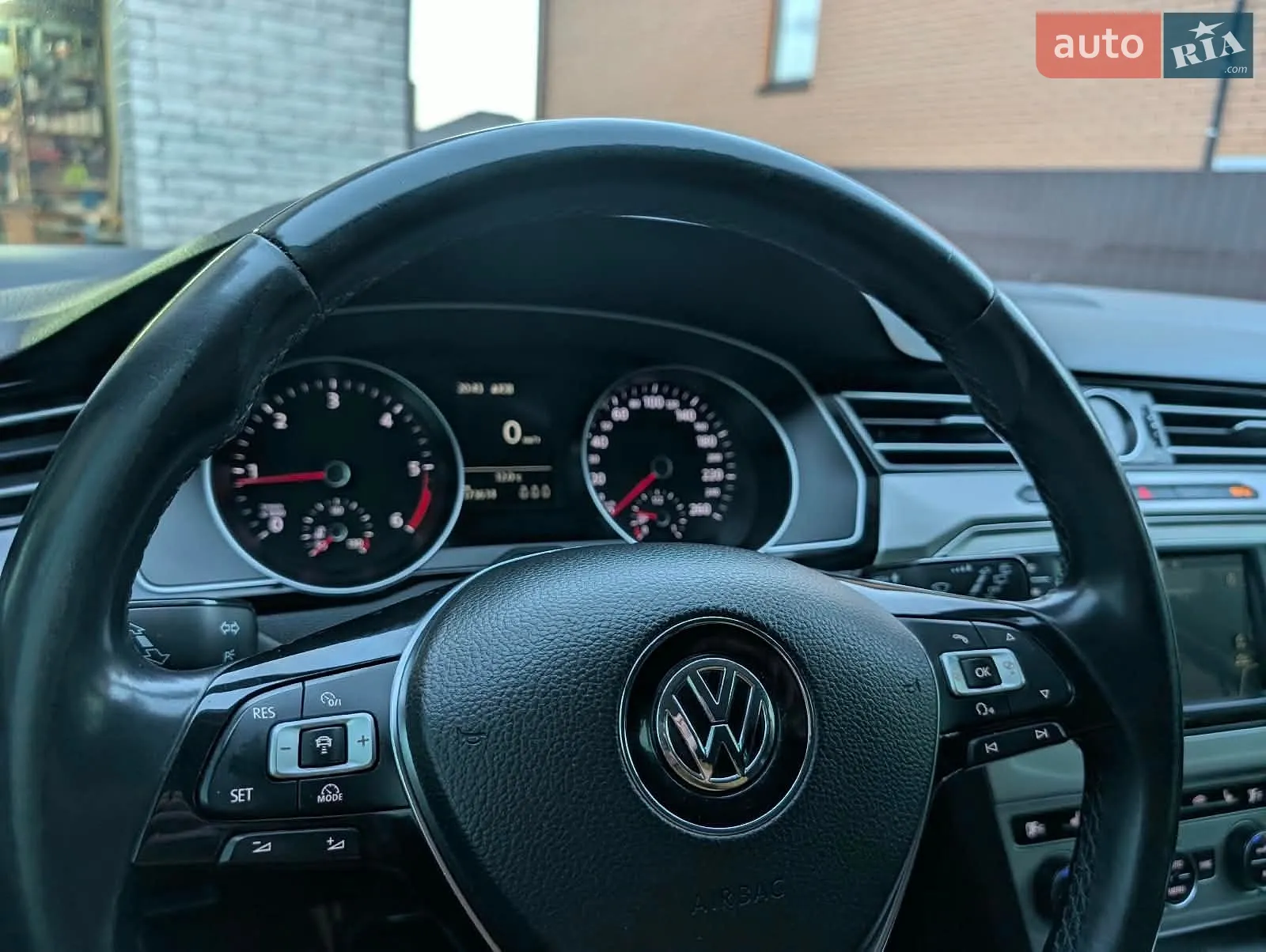 2015 Volkswagen Passat - мініатюра 25