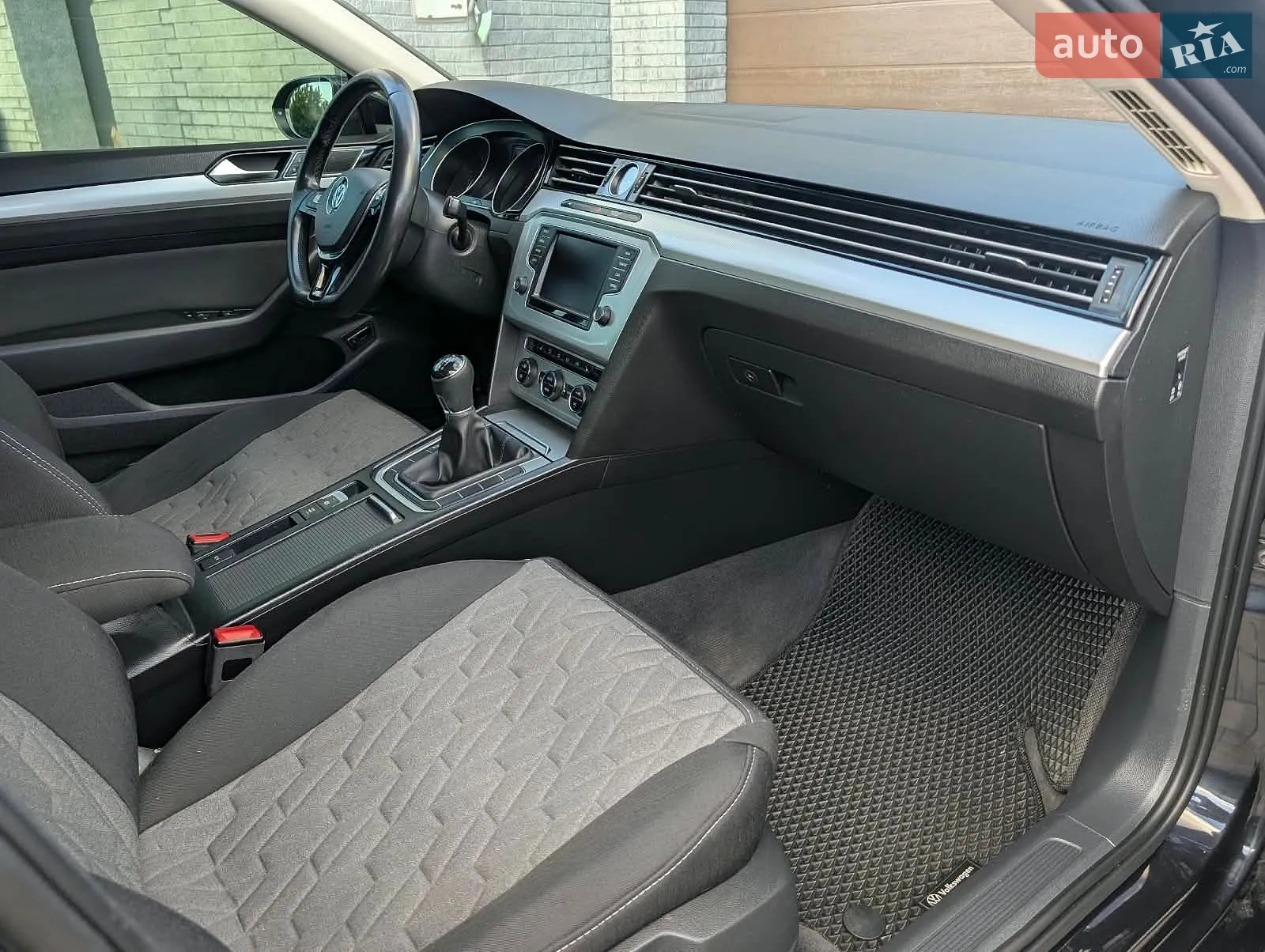 2015 Volkswagen Passat - мініатюра 24