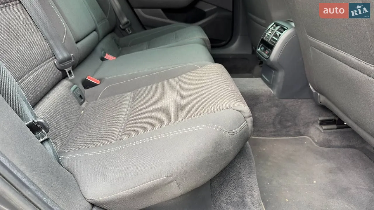 2014 Volkswagen Passat - мініатюра 32