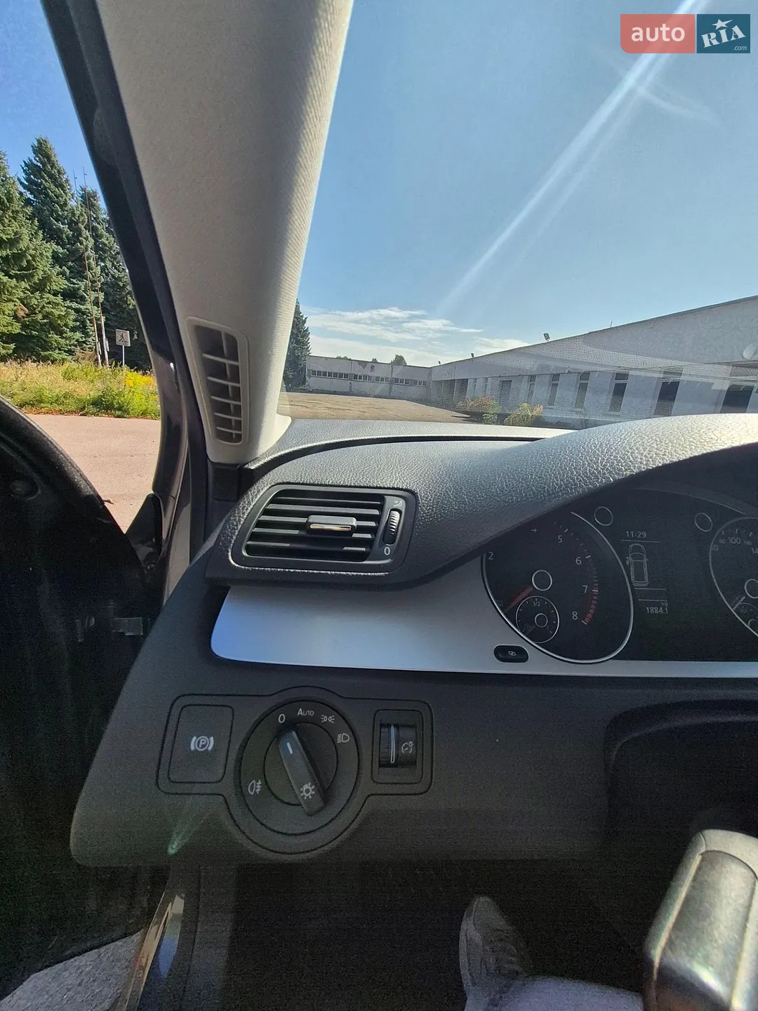 2010 Volkswagen Passat - мініатюра 27
