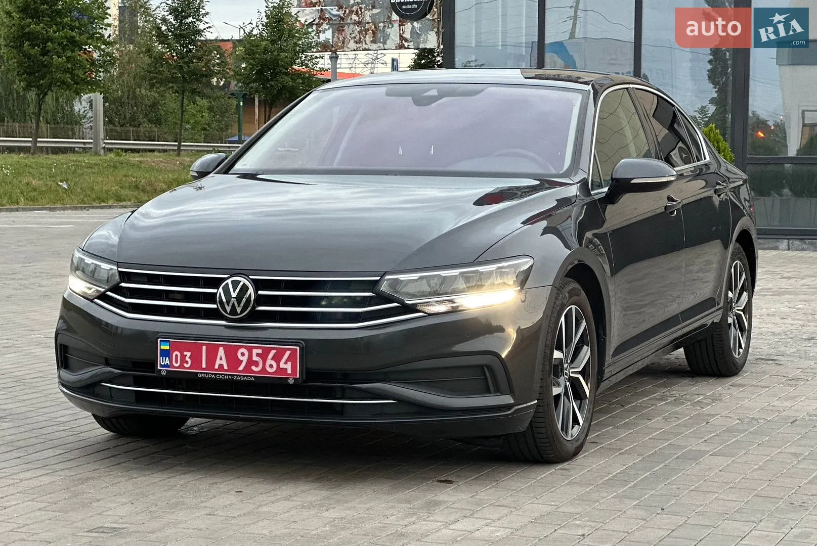 2021 Volkswagen Passat - мініатюра 2