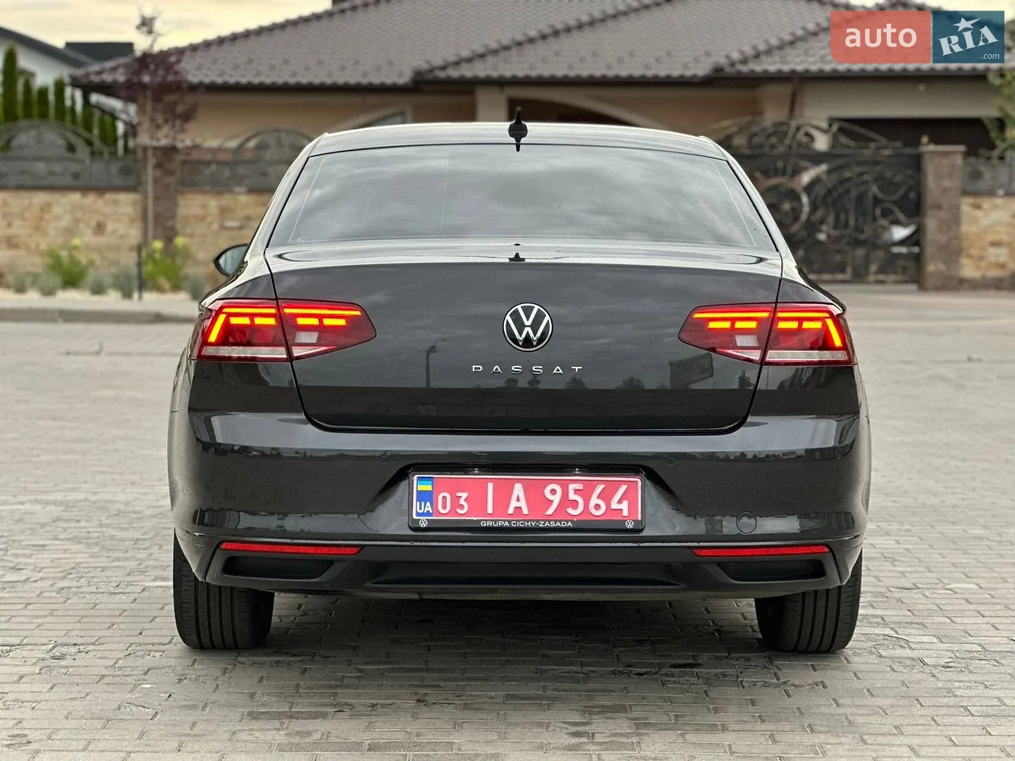 2021 Volkswagen Passat - мініатюра 9