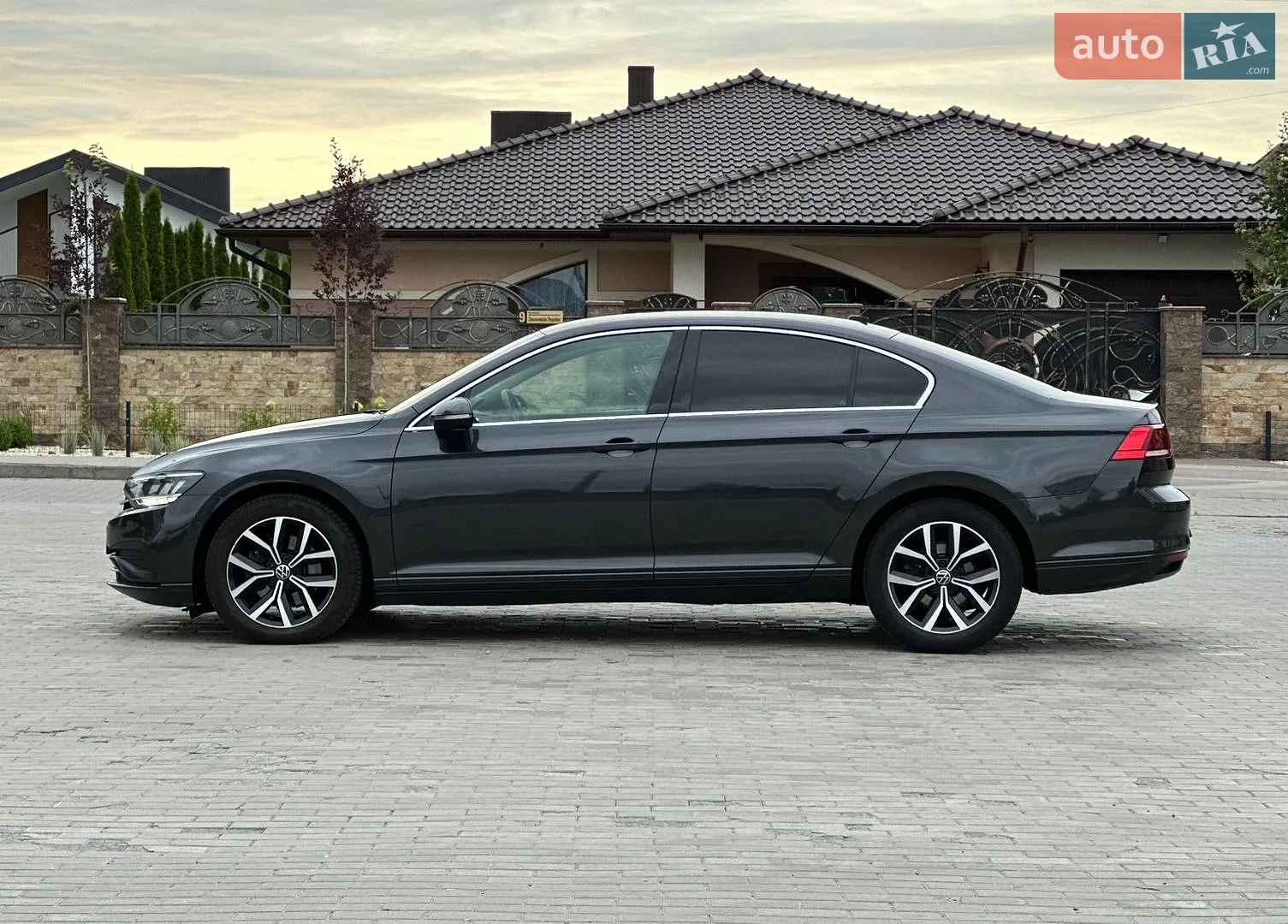2021 Volkswagen Passat - мініатюра 14