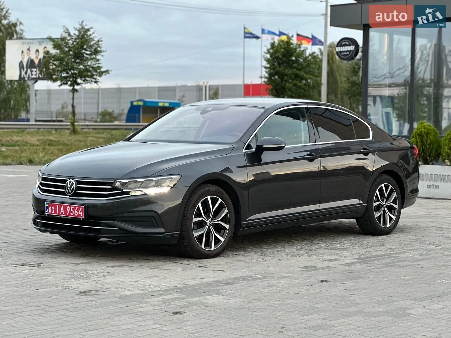 2021 Volkswagen Passat - мініатюра 16