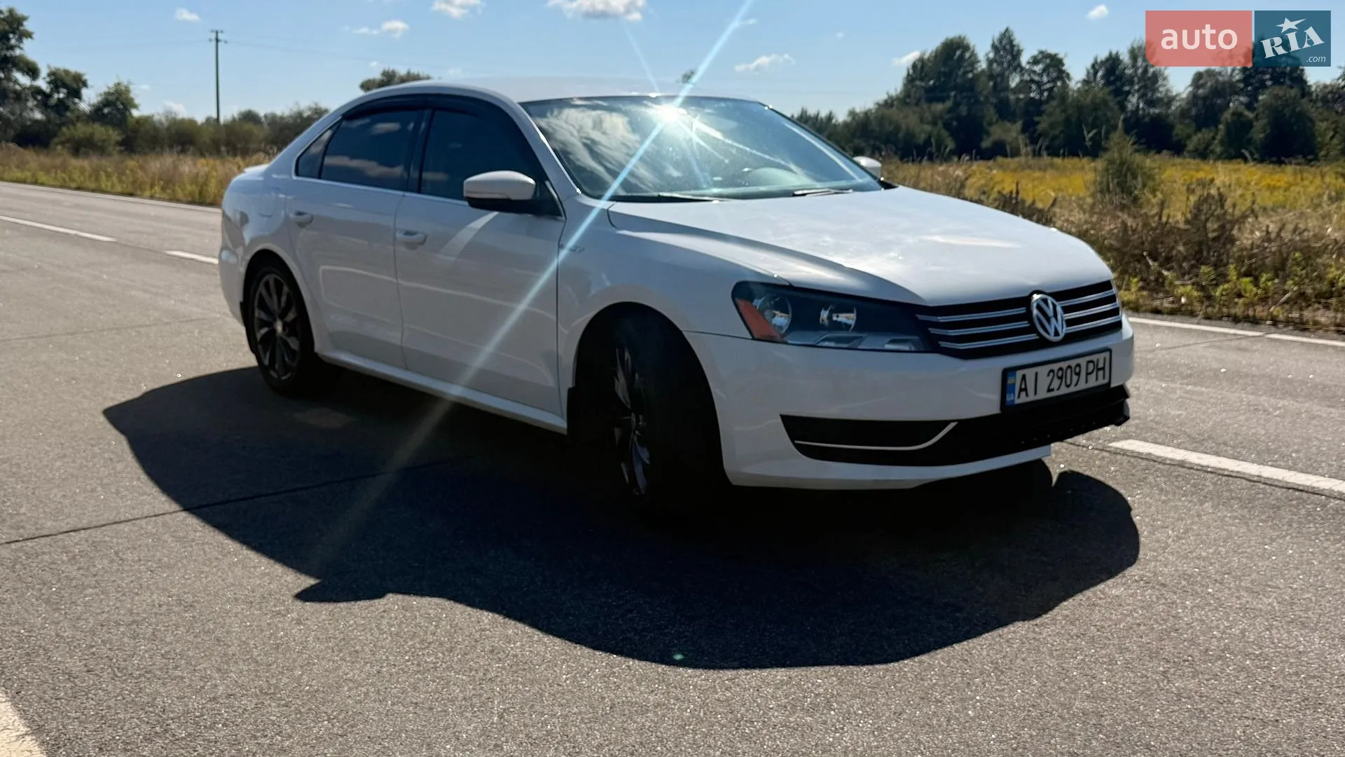 2014 Volkswagen Passat - мініатюра 2