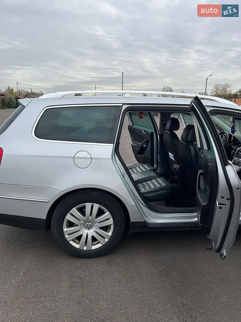 2010 Volkswagen Passat - мініатюра 5