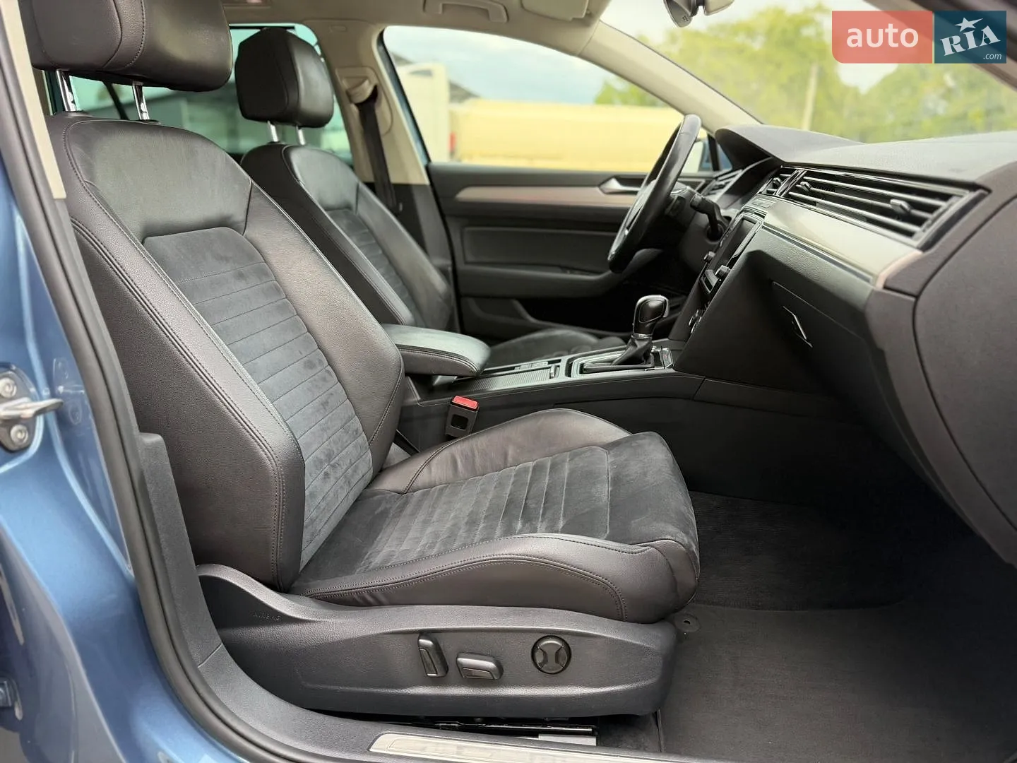 2015 Volkswagen Passat - мініатюра 5