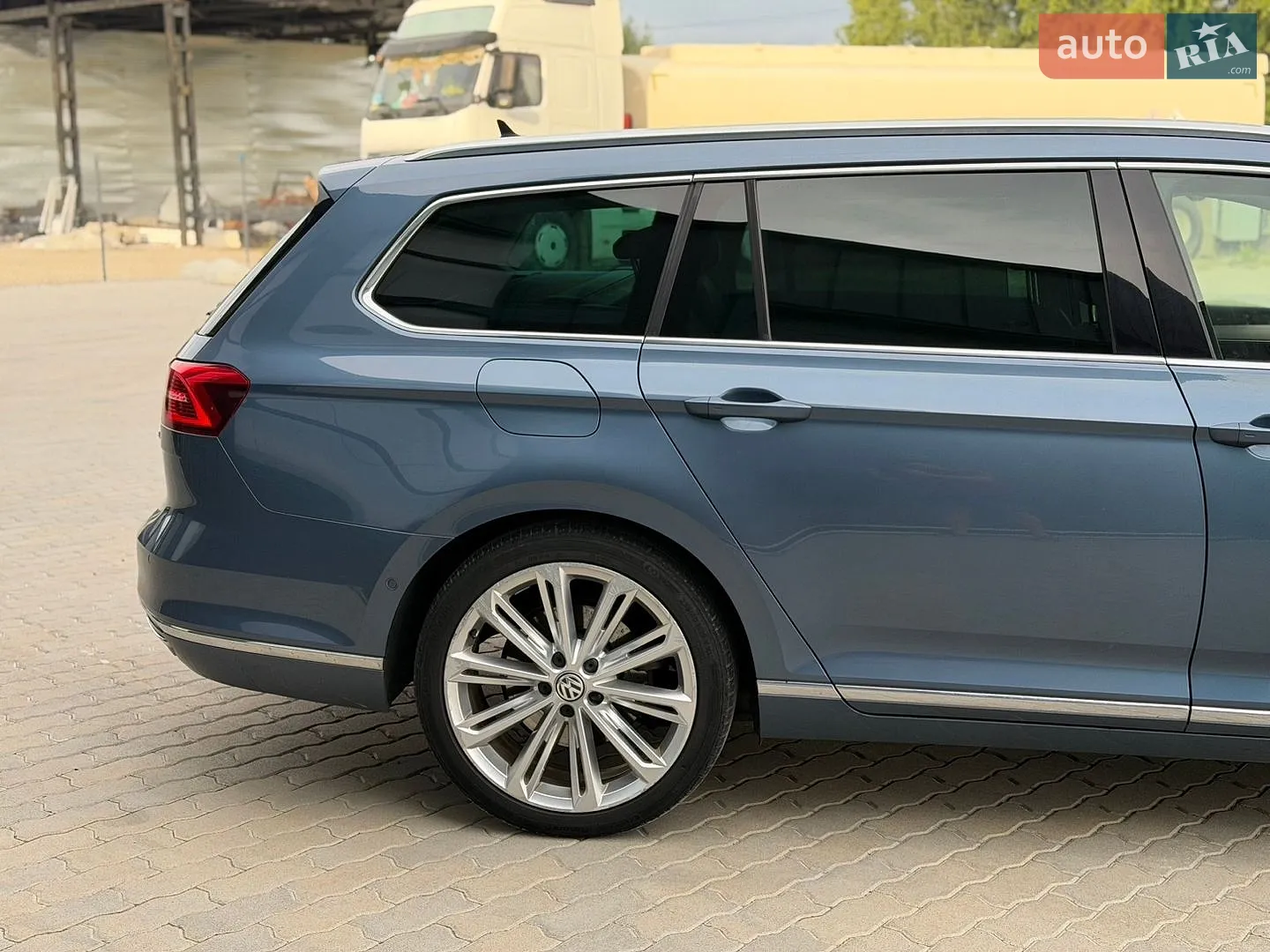 2015 Volkswagen Passat - мініатюра 18