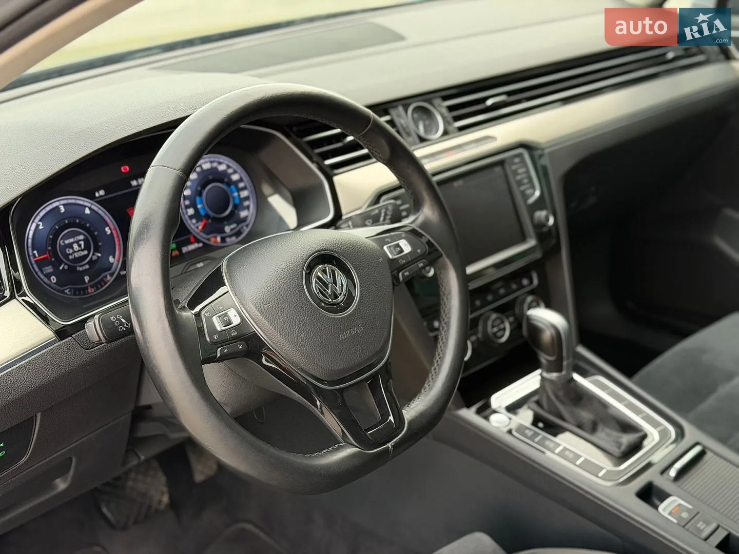 2015 Volkswagen Passat - мініатюра 23