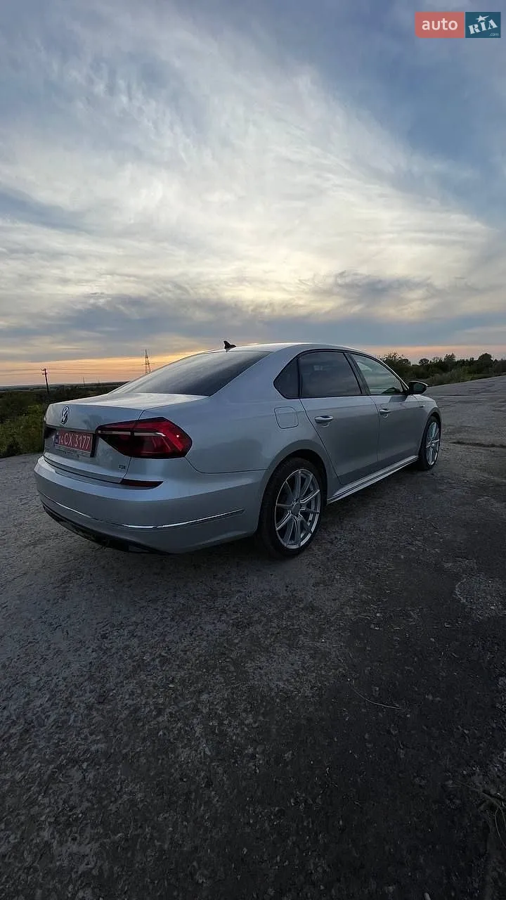 2017 Volkswagen Passat - мініатюра 11