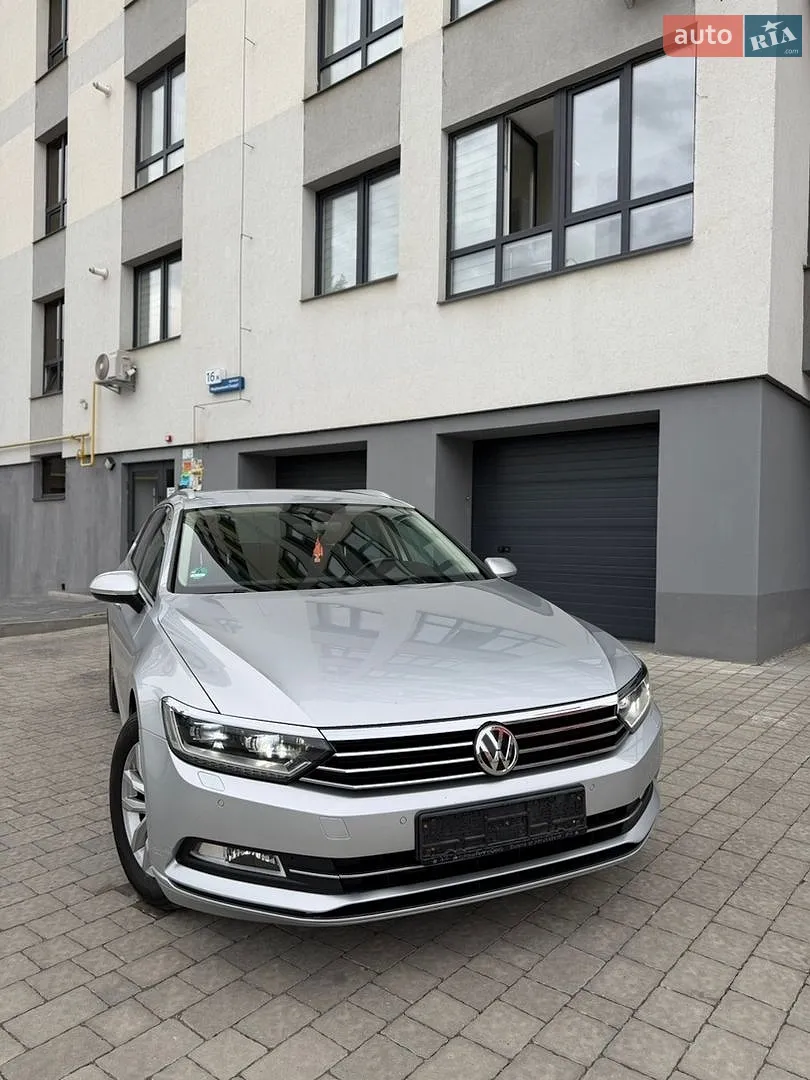2015 Volkswagen Passat - мініатюра 12