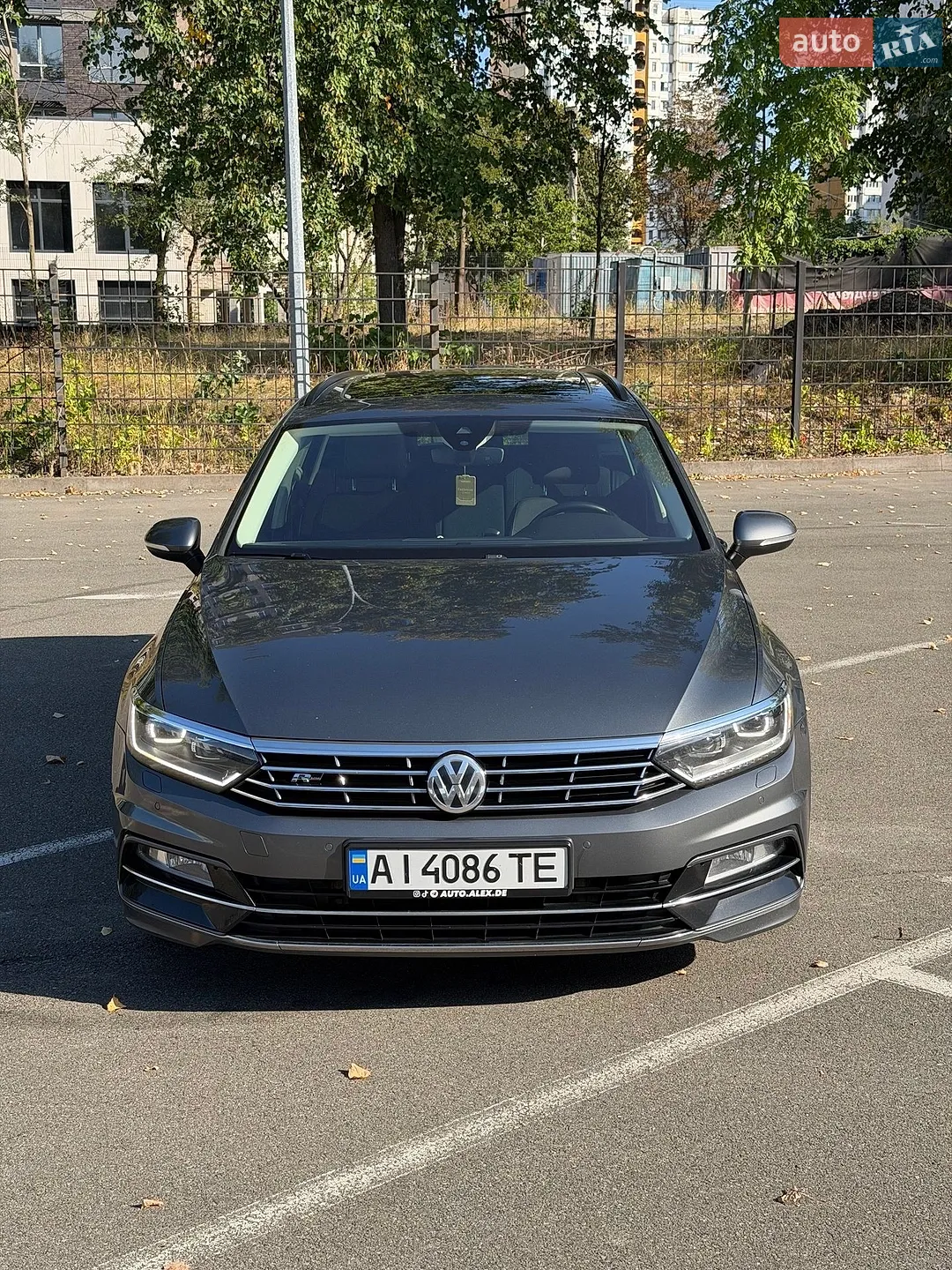 2015 Volkswagen Passat - фото 1
