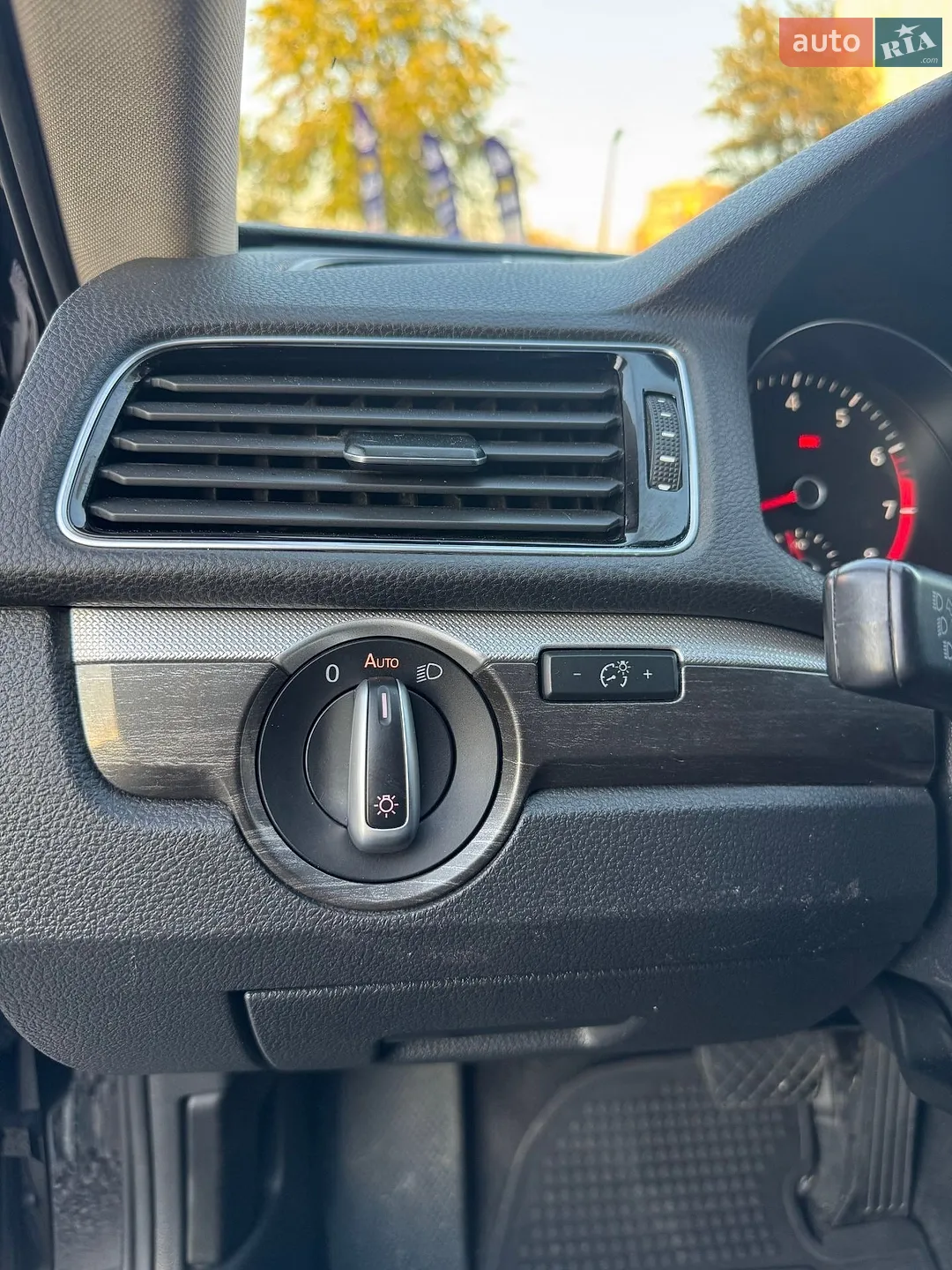 2016 Volkswagen Passat - мініатюра 8